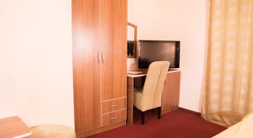 Hotel Xemar Arad Szoba fotó