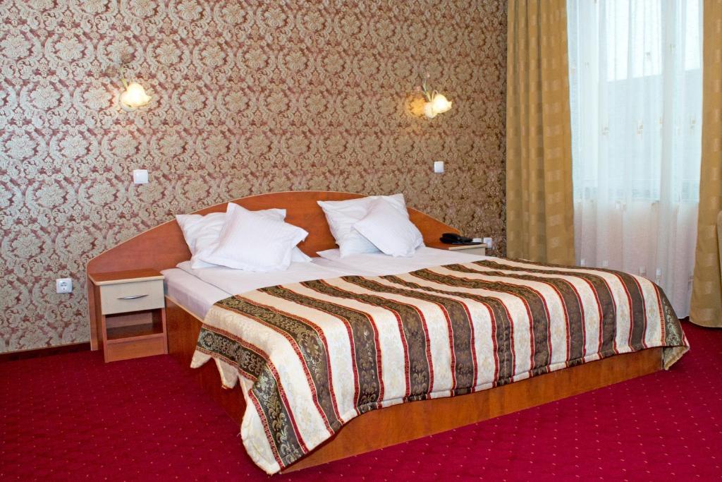 Hotel Xemar Arad Szoba fotó